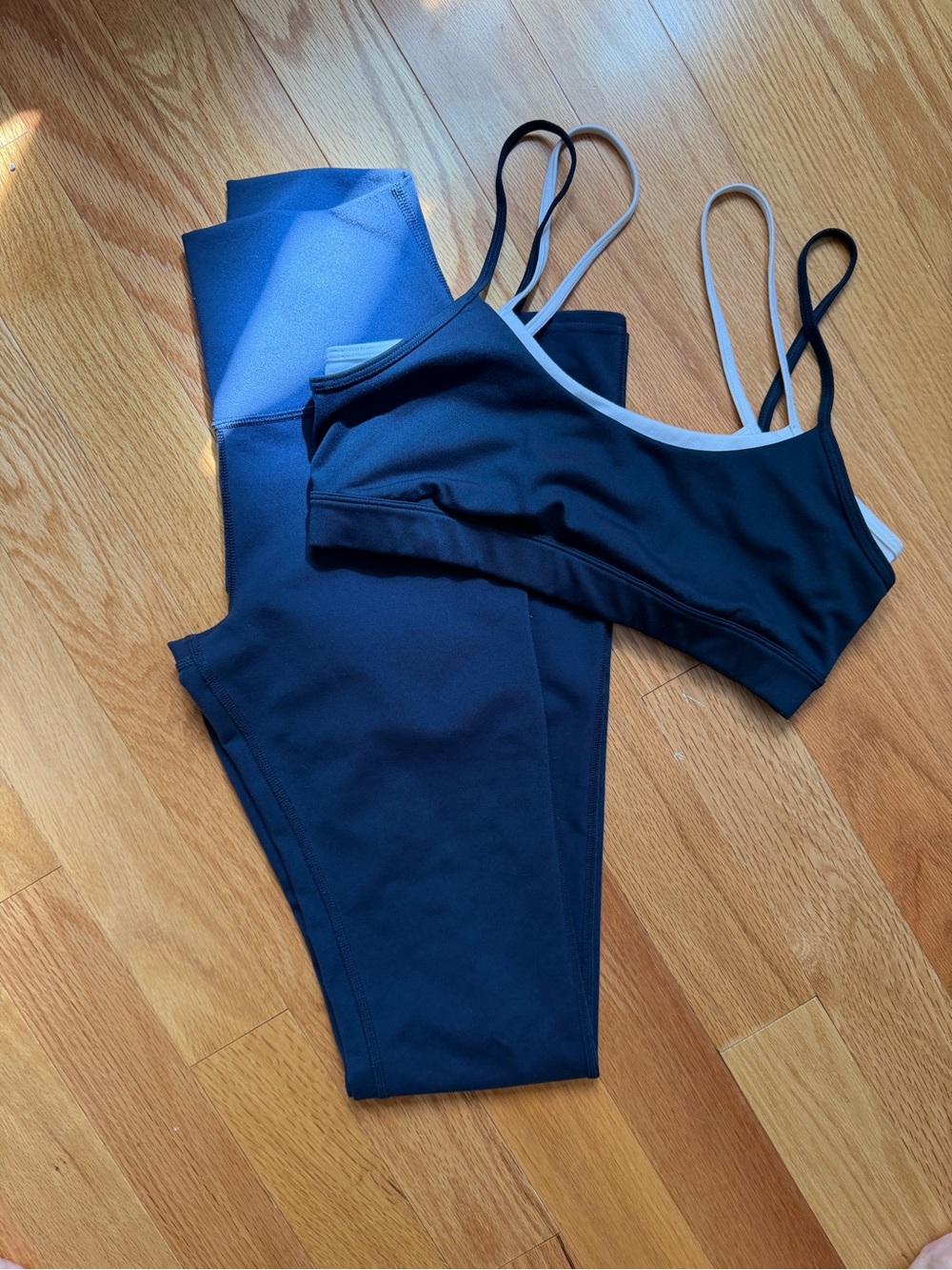 ALO Yoga Navy Blue Set